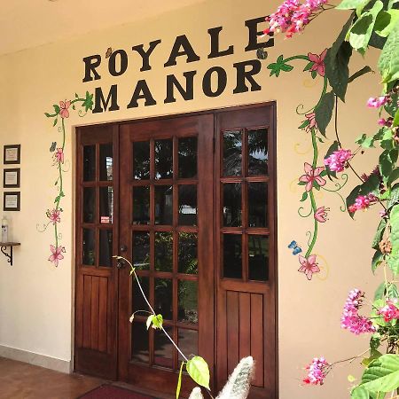 فيلا Royale Manor كوروزال المظهر الخارجي الصورة